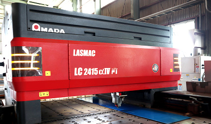 ２次元レーザー加工機